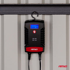 Digital 12/24 V batterilader med 8 A ladestrøm