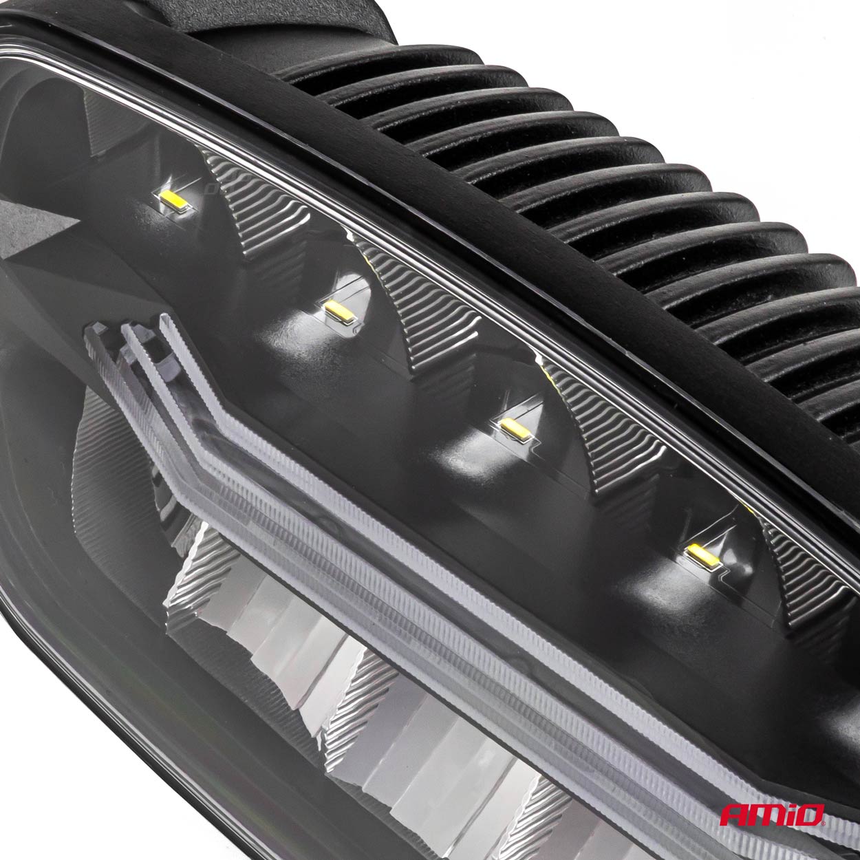 LED-fjernlys med positionslys set bagfra