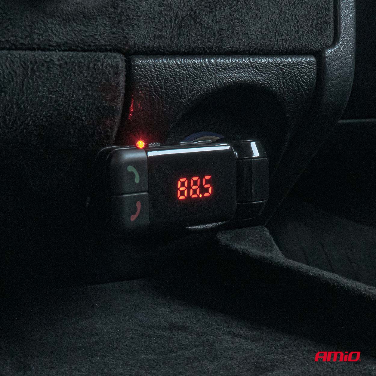 FM-transmitter med justerbar vinkel