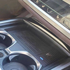 BMW 7-Series 2016-2022 безжично зарядно за телефон с 15W бързо зареждане 